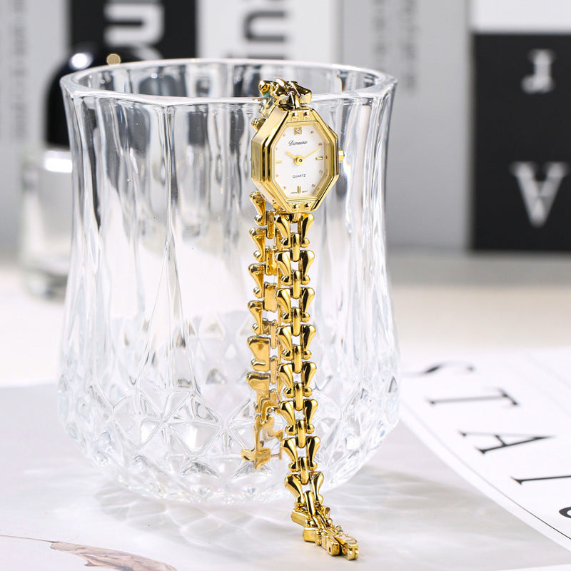 Armbanduhr in Gold