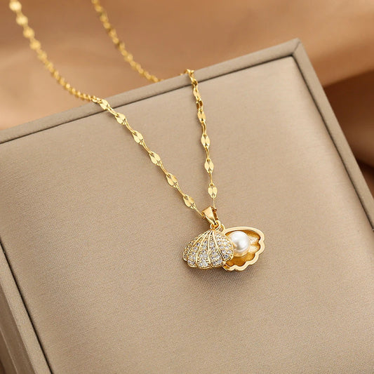Luna Perle-Halskette in Gold