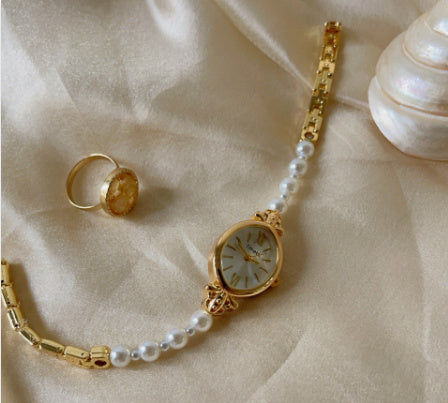 Edle Perlen-Armbanduhr für Damen