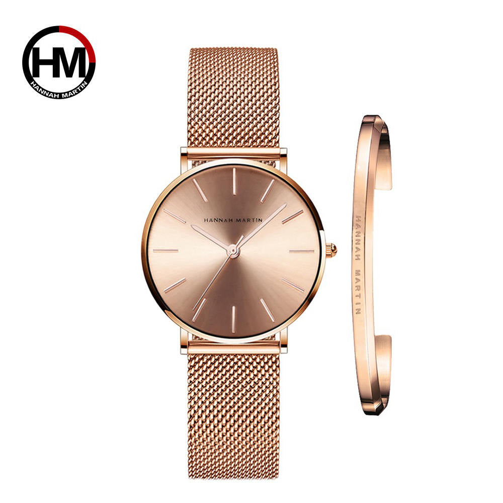 Hannah Martin Damen-Uhrenset mit Armband in Gold mit goldenem Zifferblatt