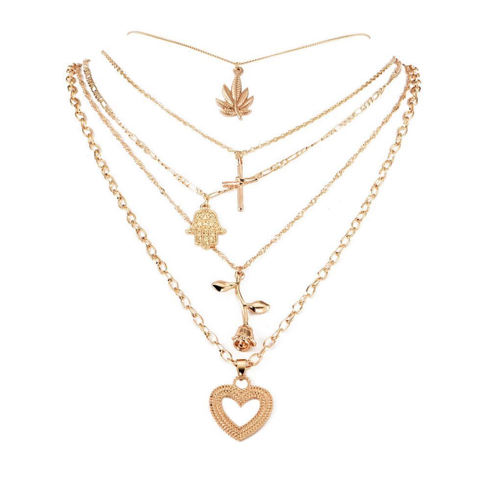 Mehrreihige Goldkette mit symbolischen Anhängern