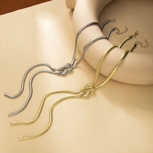 Geknotetes Schlangenkette Halskette Gold und Silber