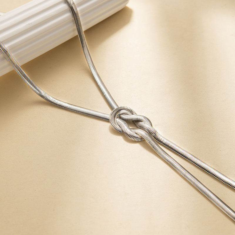 Geknotetes Schlangenkette Halskette Silber
